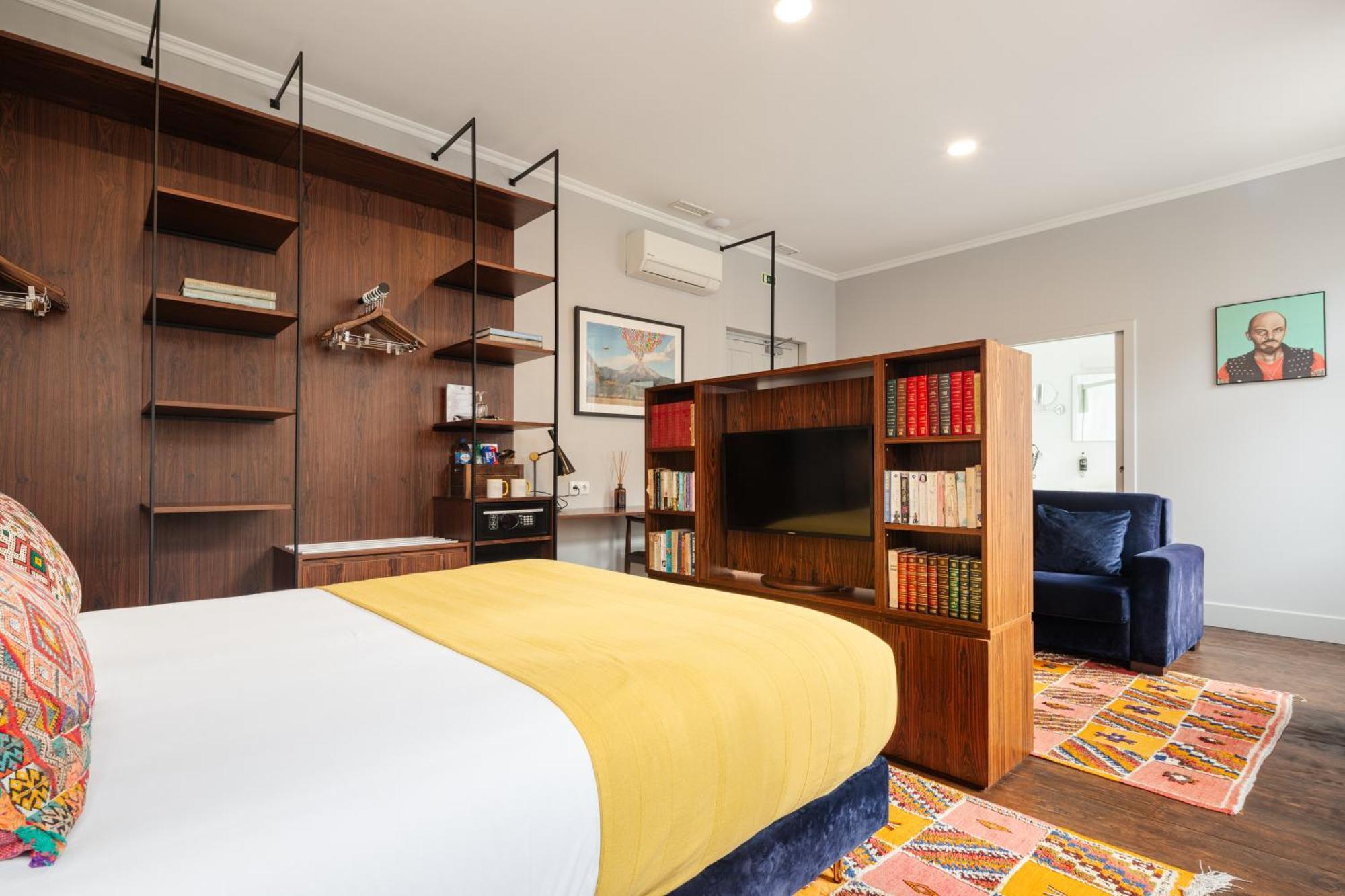 Utopian Hotel, A Charming Guesthouse Порто Екстериор снимка