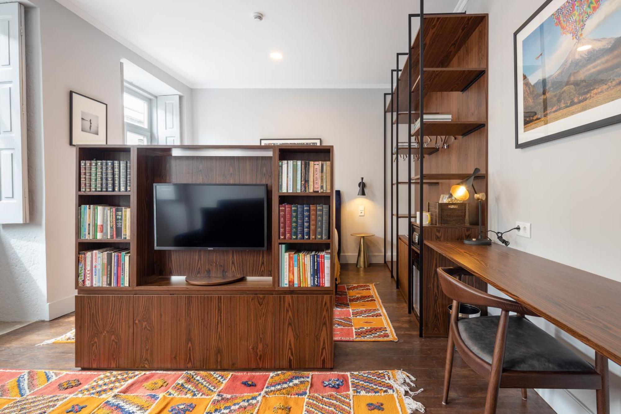 Utopian Hotel, A Charming Guesthouse Порто Екстериор снимка
