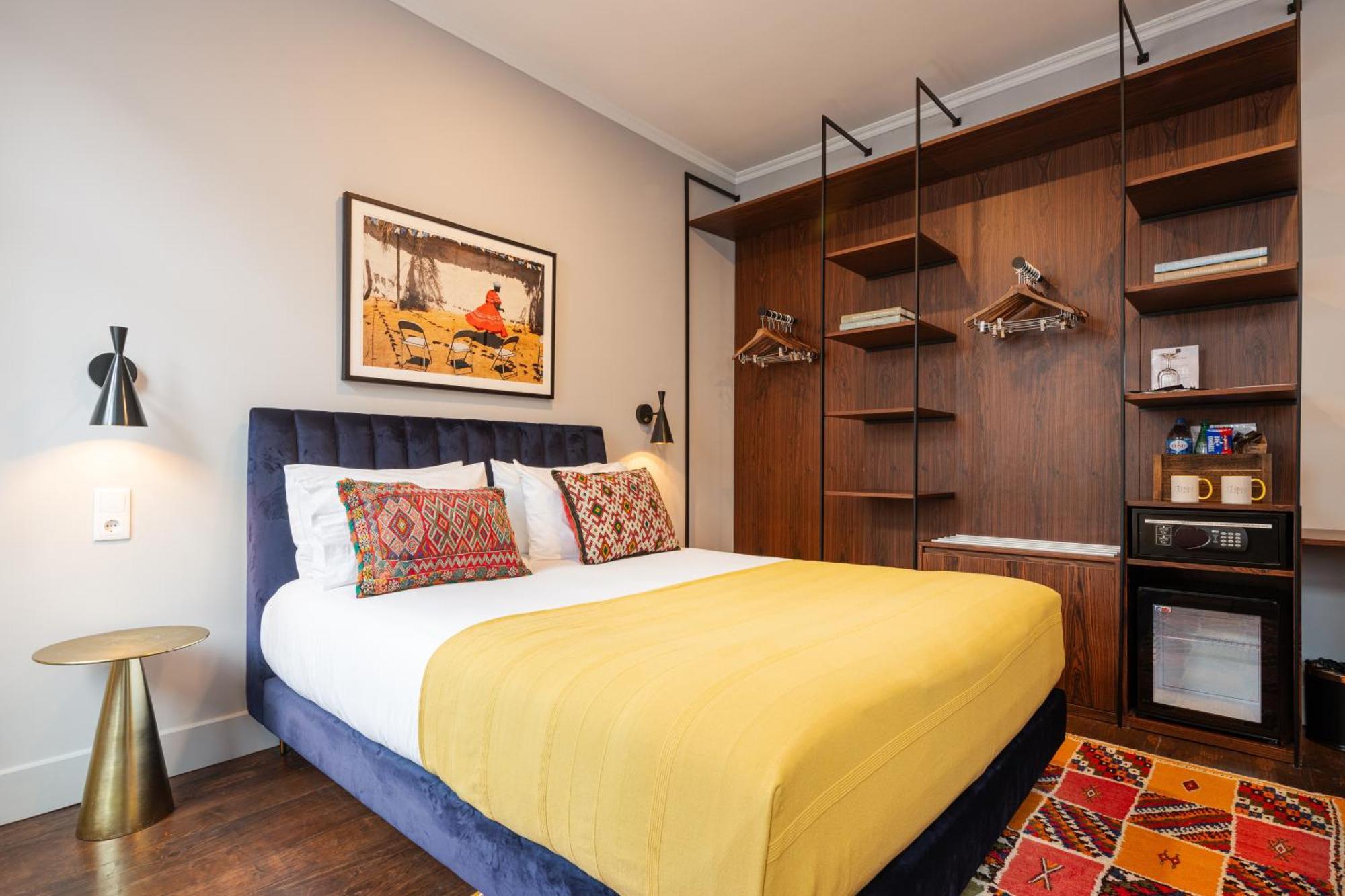Utopian Hotel, A Charming Guesthouse Порто Екстериор снимка