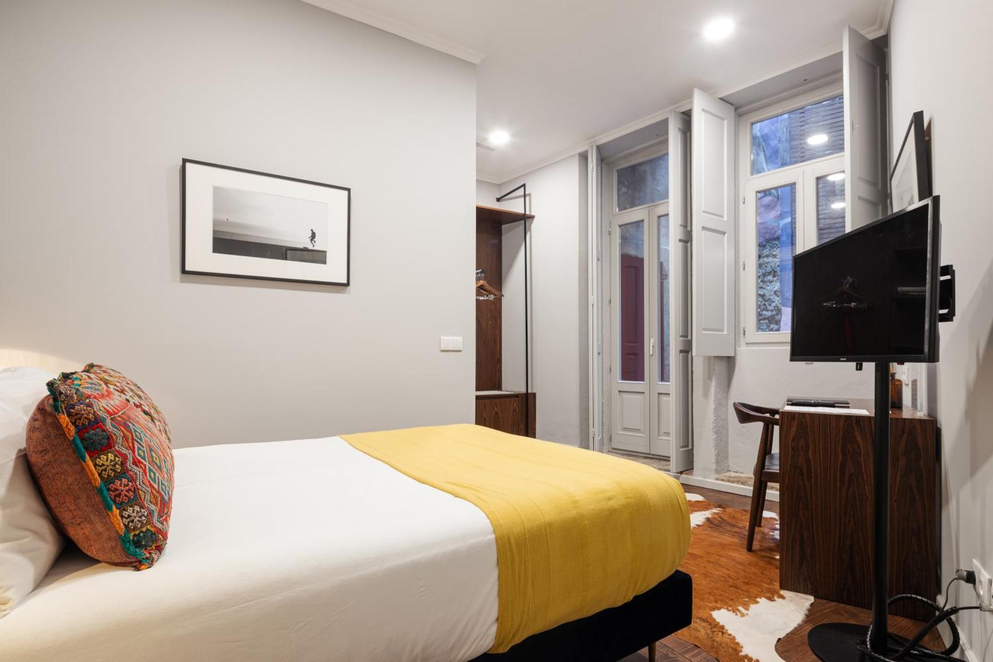 Utopian Hotel, A Charming Guesthouse Порто Екстериор снимка