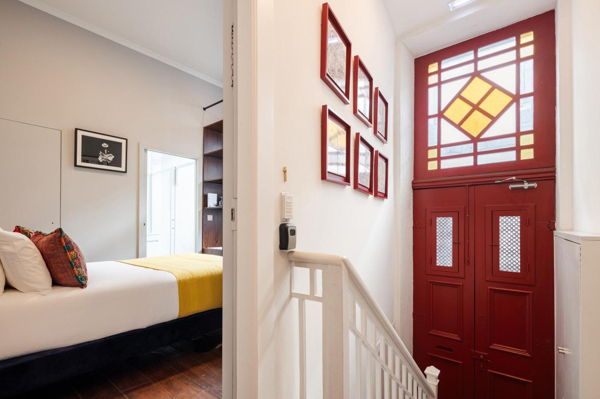 Utopian Hotel, A Charming Guesthouse Порто Екстериор снимка