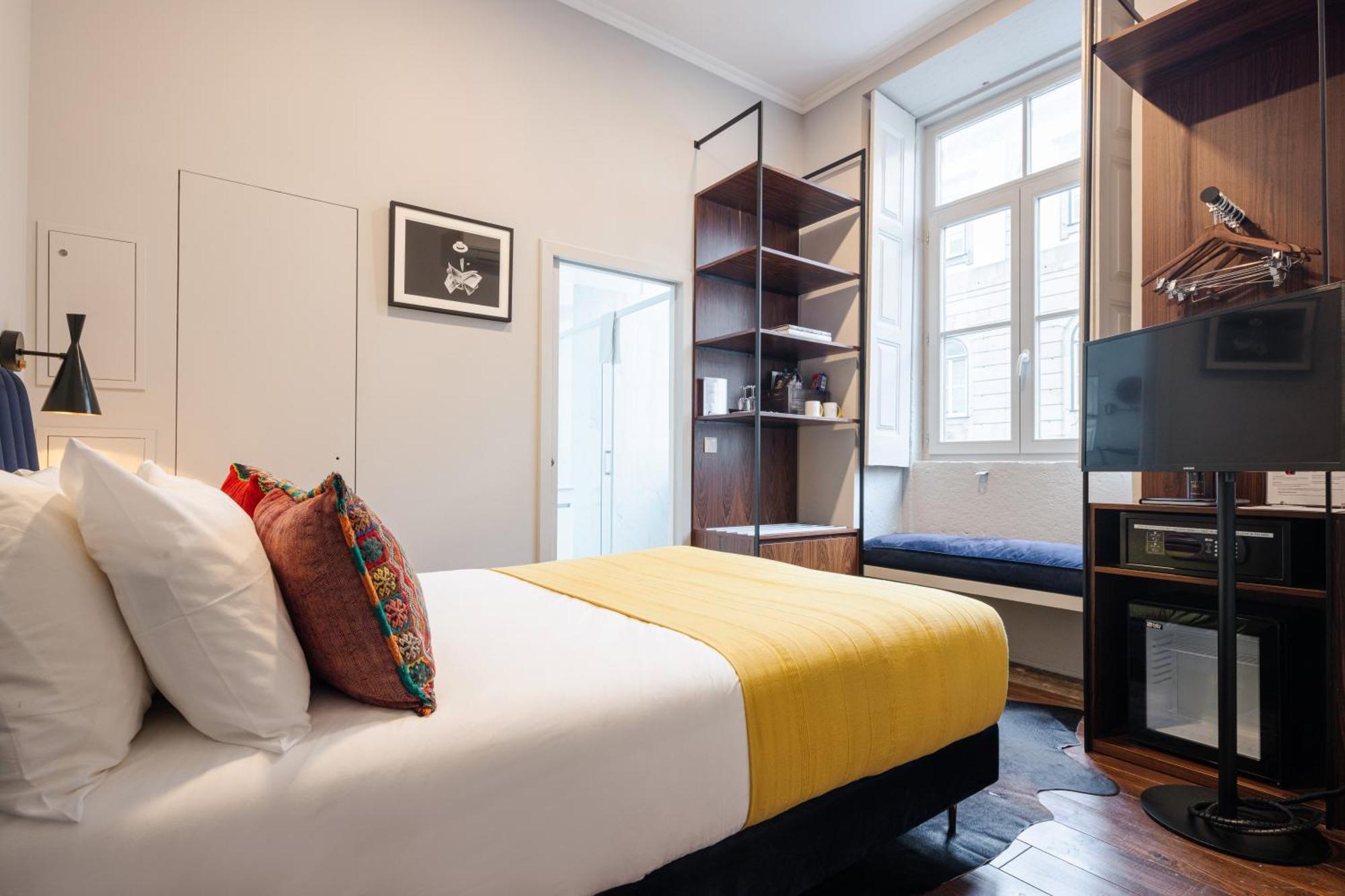 Utopian Hotel, A Charming Guesthouse Порто Екстериор снимка