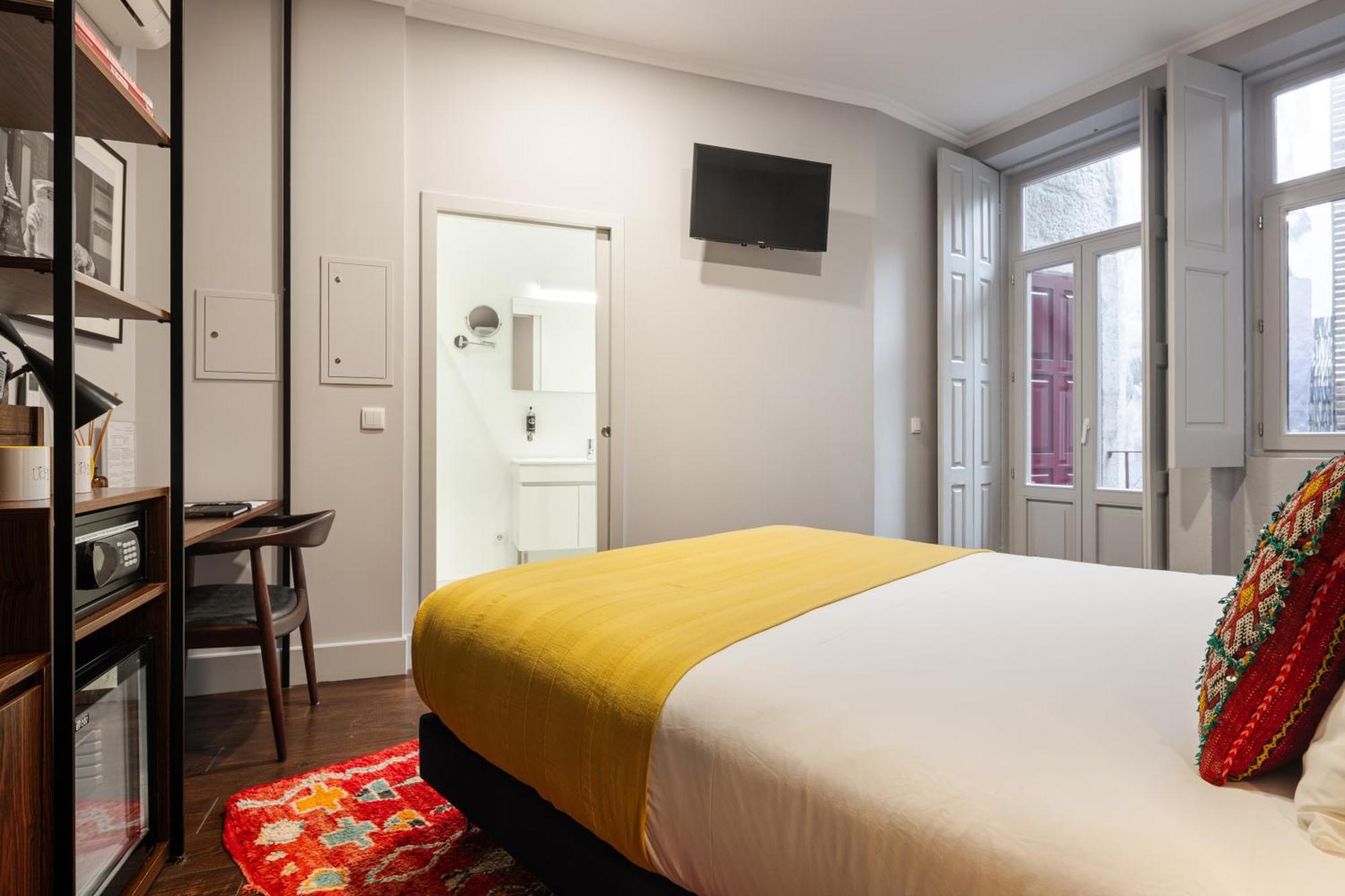 Utopian Hotel, A Charming Guesthouse Порто Екстериор снимка