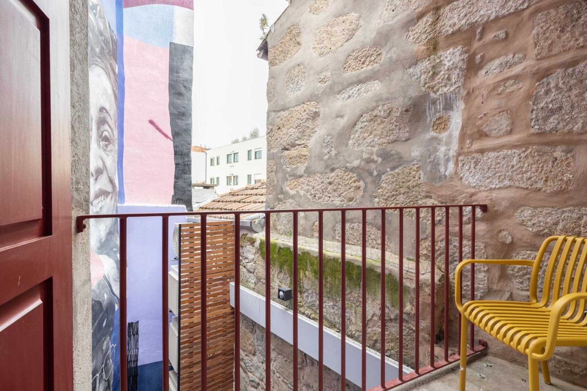 Utopian Hotel, A Charming Guesthouse Порто Екстериор снимка