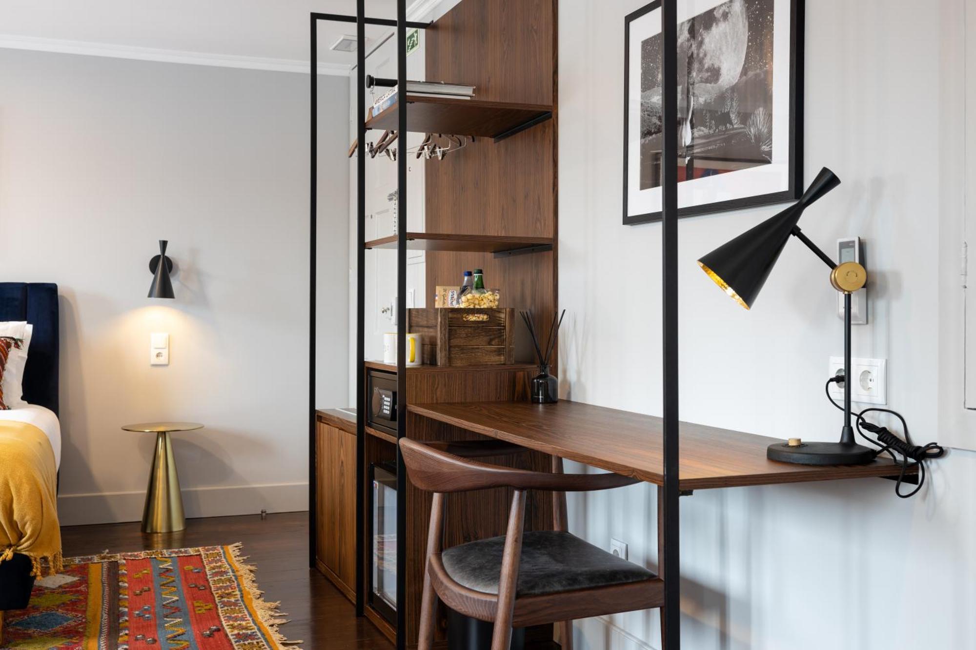 Utopian Hotel, A Charming Guesthouse Порто Екстериор снимка